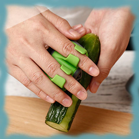 HAND VEGETABLE PEELER – Käsitsi juurviljakoorija 2 + 1 TASUTA slider