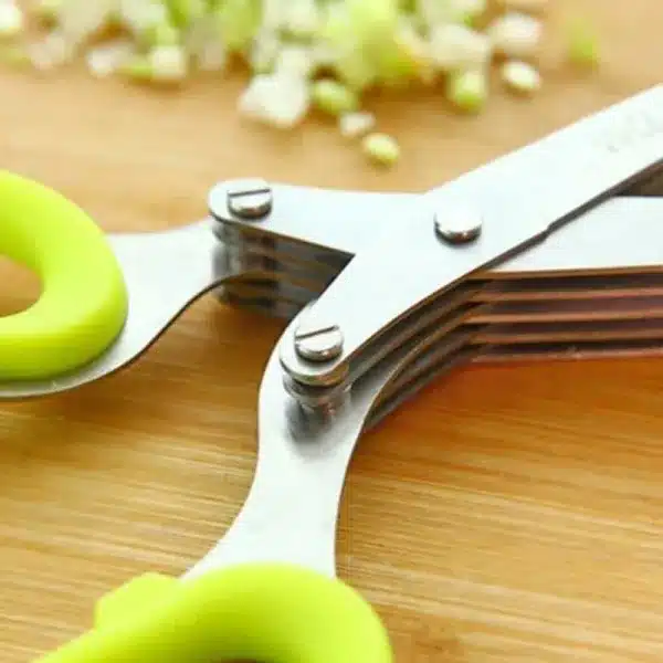 KITCHEN SCISSORS – 5 teraga köögikäärid slider
